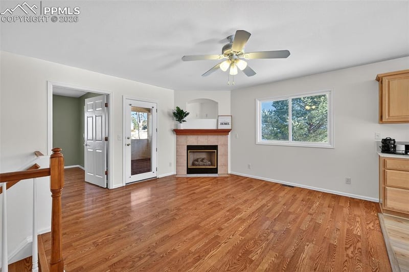 12 Luxury Ln, Colorado Springs, CO 80921