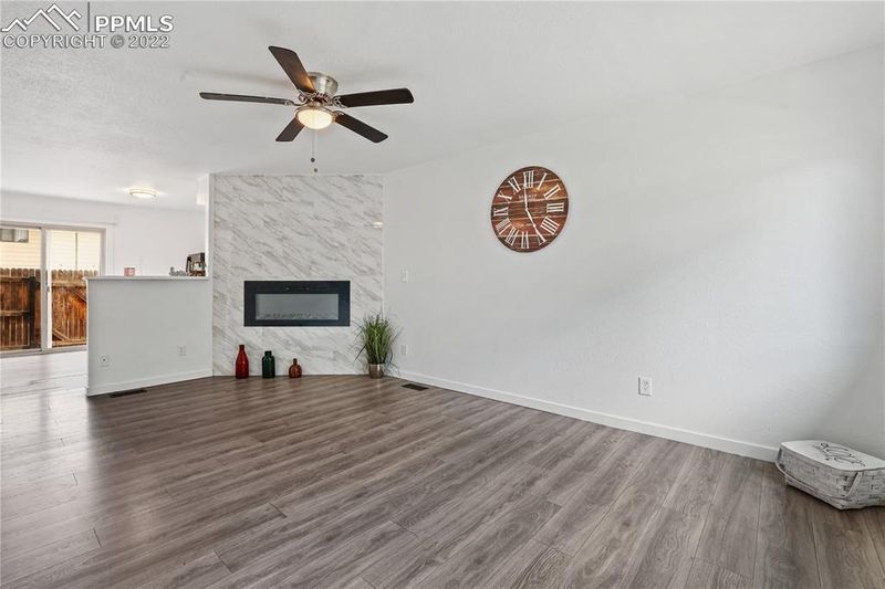 12 Murray Heights Dr, Colorado Springs, CO 80916