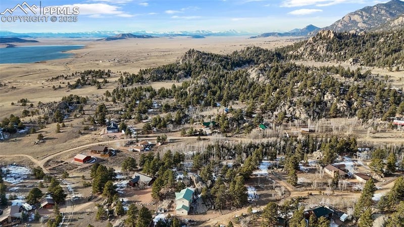 12 Tuna Dr, Lake George, CO 80827