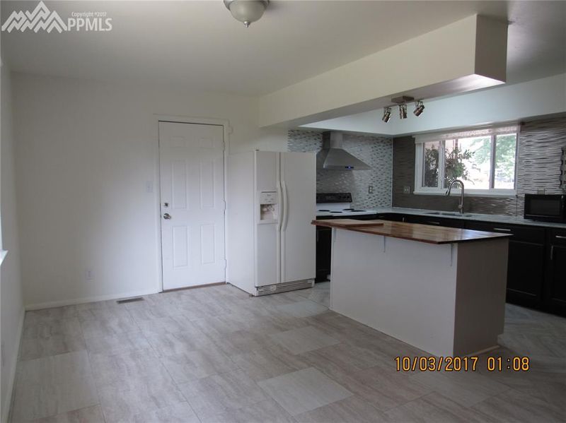 120 Harvard St, Colorado Springs, CO 80911