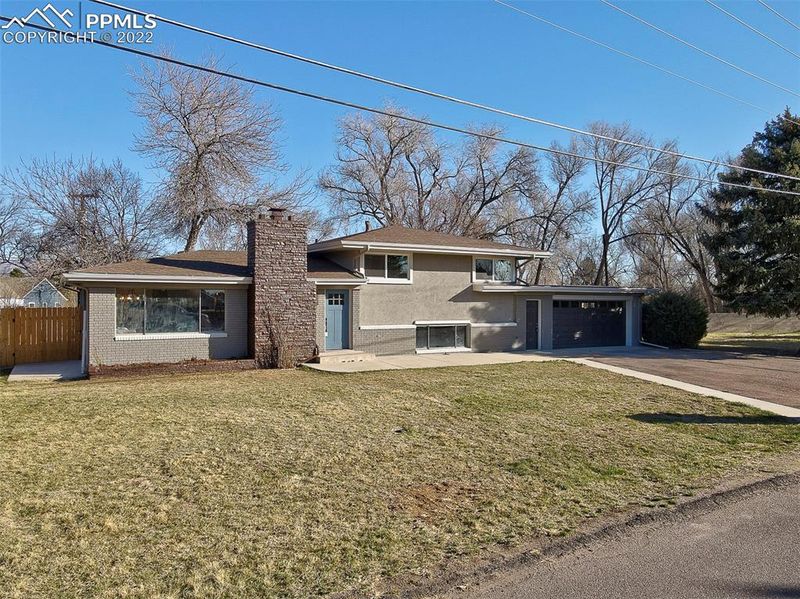 120 W Old Broadmoor Rd, Colorado Springs, CO 80906