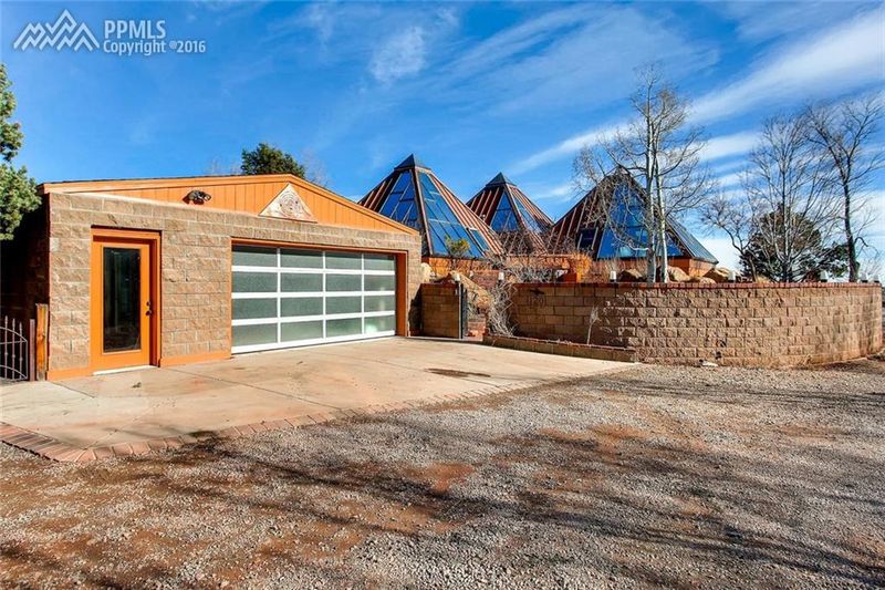 120 Panorama Pl, Manitou Springs, CO 80829