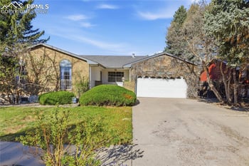 1202 Reinhardt Dr, Colorado Springs, CO 80909