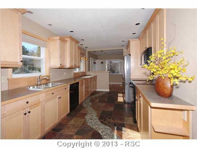 1202 Vega Dr, Colorado Springs, CO 80905