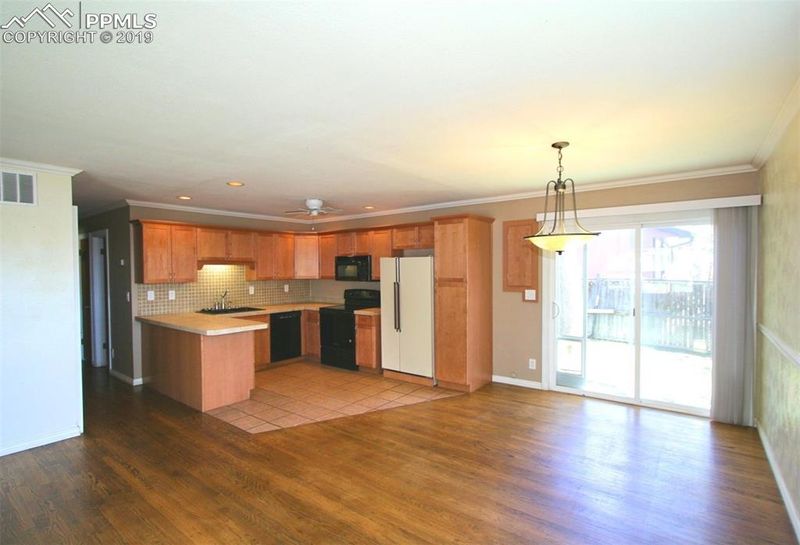 1205 Bennett Ave, Colorado Springs, CO 80909
