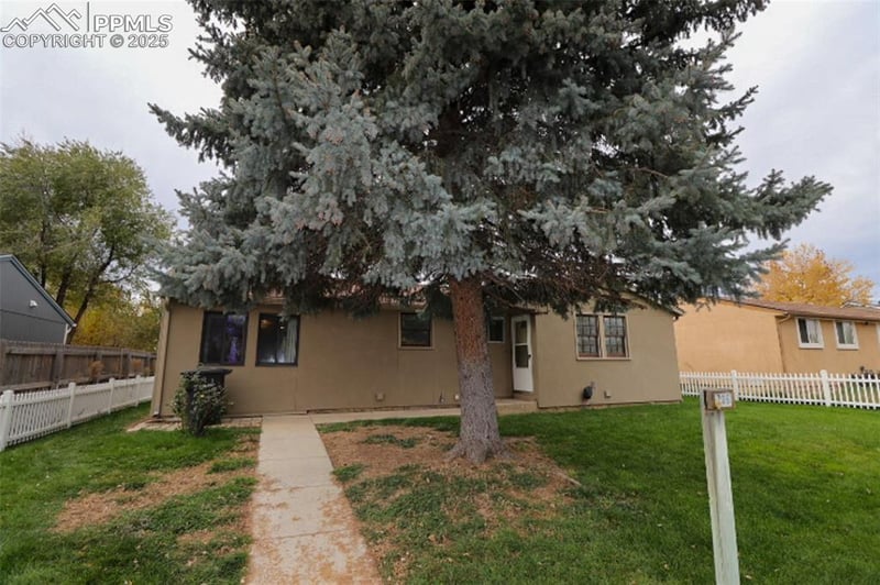 1206 Hartford St, Colorado Springs, CO 80906