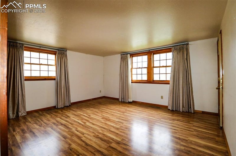 1206 Hartford St, Colorado Springs, CO 80906