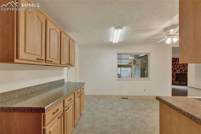 1206 Yosemite Dr, Colorado Springs, CO 80910