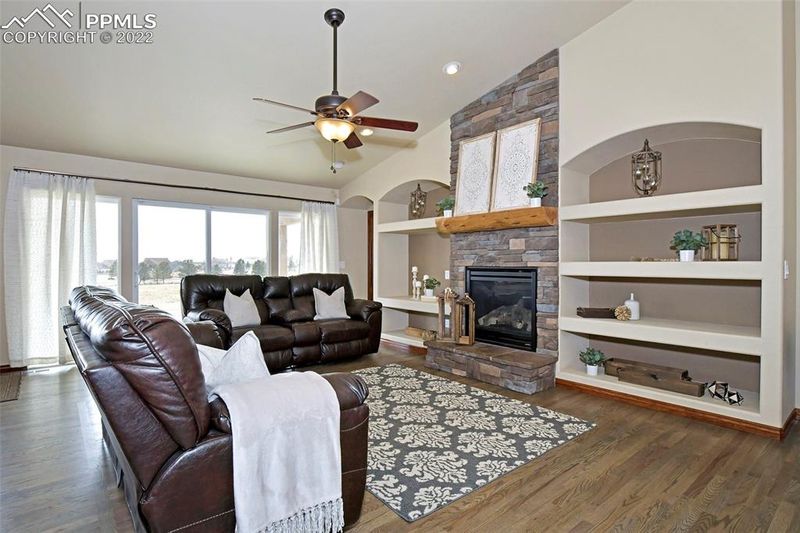 12065 Black Hills Dr, Peyton, CO 80831
