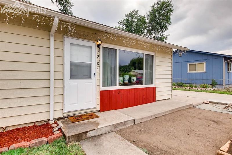 1207 Pando Ave, Colorado Springs, CO 80905