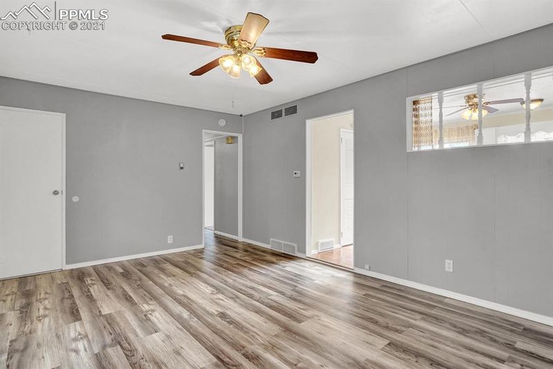 1209 Aspen Ave, Colorado Springs, CO 80905