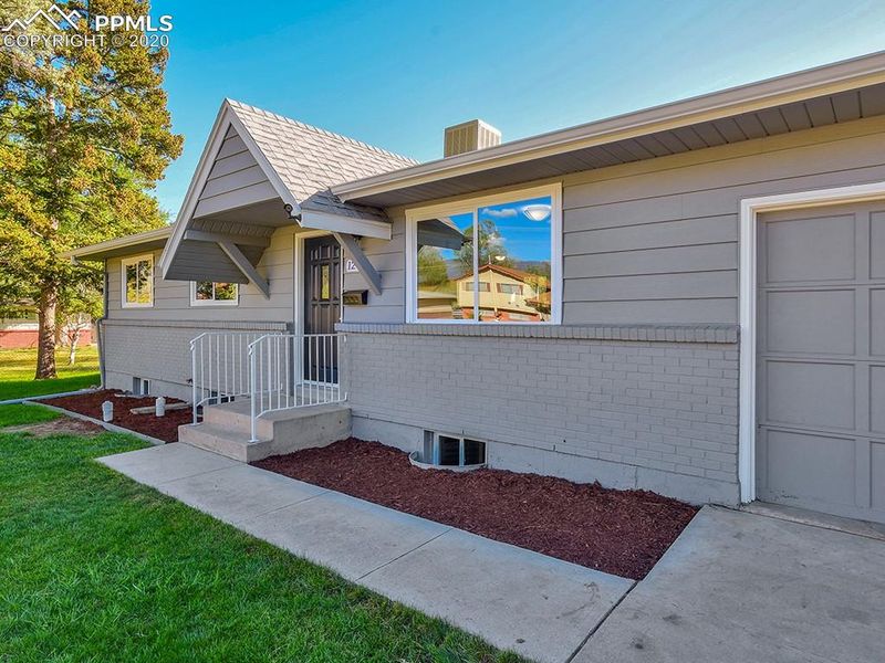 1209 Capulin Dr, Colorado Springs, CO 80910
