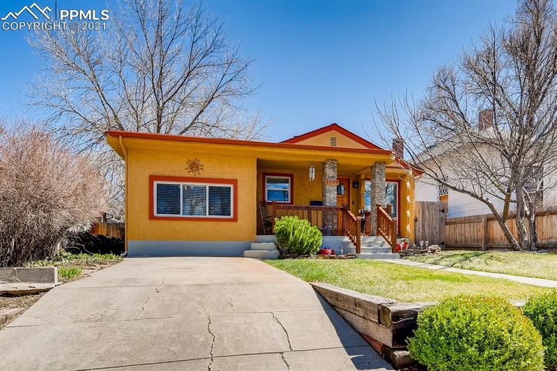 1209 N Institute St, Colorado Springs, CO 80903