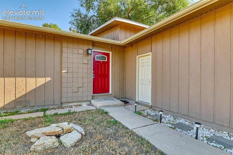 1209 Maxwell St, Colorado Springs, CO 80906