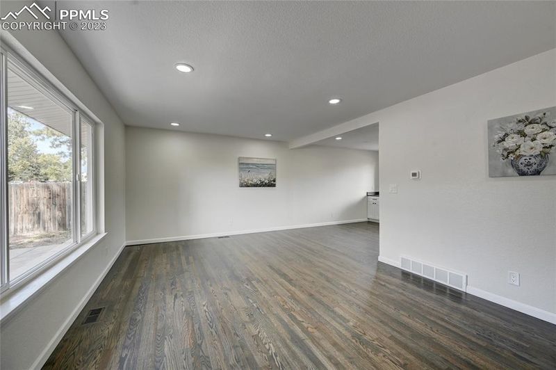 121 Cornell St, Colorado Springs, CO 80911
