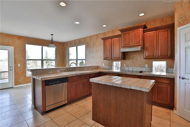 12104 Pine Valley Cir, Peyton, CO 80831