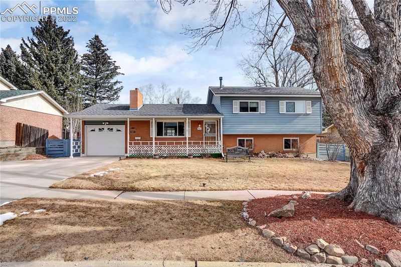 1211 Querida Dr, Colorado Springs, CO 80909