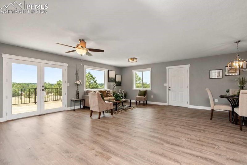 12115 Woodlake Rd, Elbert, CO 80106