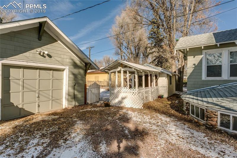 1212 N El Paso St, Colorado Springs, CO 80903