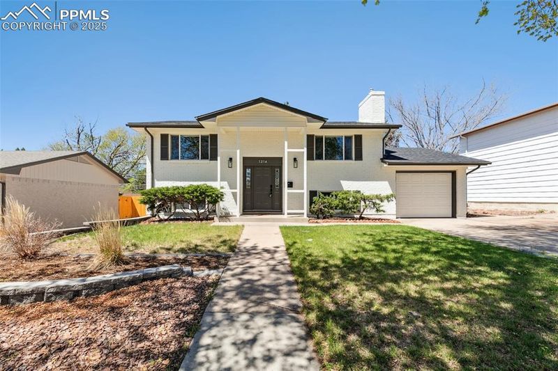 1214 Bowser Dr, Colorado Springs, CO 80909