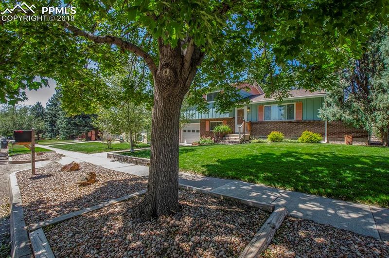 1214 Querida Dr, Colorado Springs, CO 80909