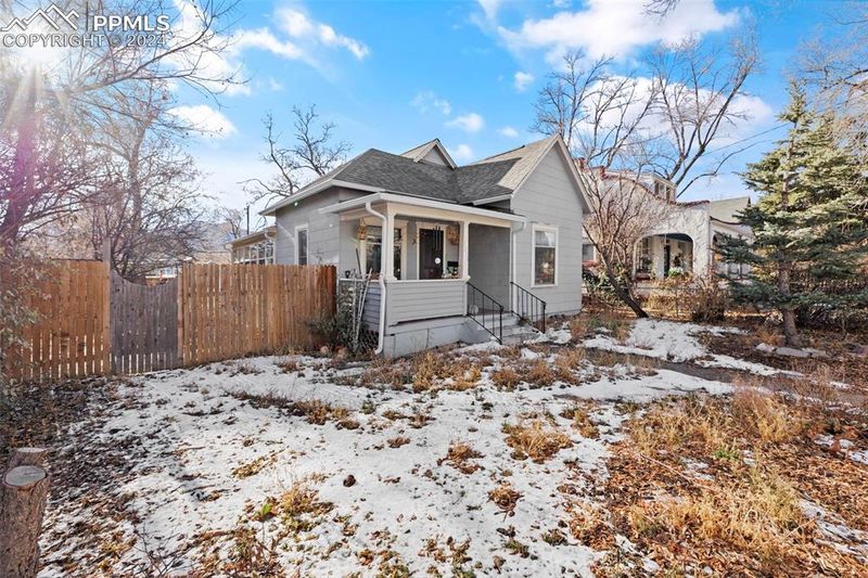 1215 W Pikes Peak Ave, Colorado Springs, CO 80904