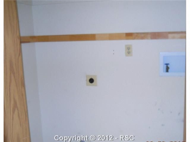 1215 Soaring Eagle Dr, Colorado Springs, CO 80915