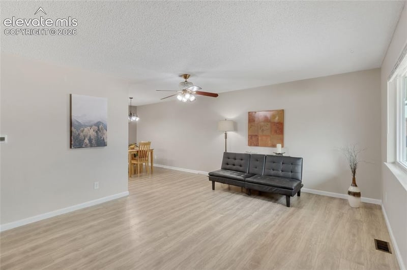 1215 Yosemite Dr, Colorado Springs, CO 80910