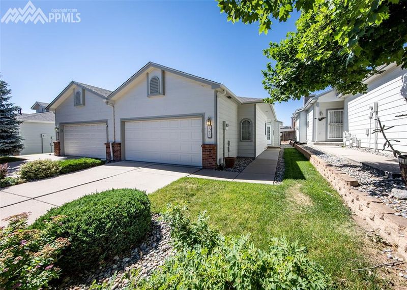 1216 Samuel Point, Colorado Springs, CO 80906