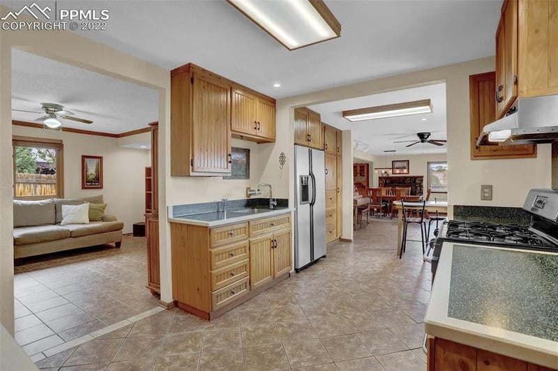 1218 Walnut St, Colorado Springs, CO 80905