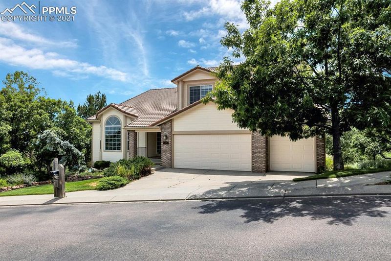 1220 Chartwell Vw, Colorado Springs, CO 80906