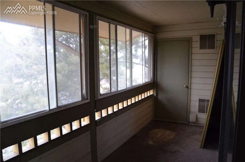 1220 Firefly Cir, Colorado Springs, CO 80916