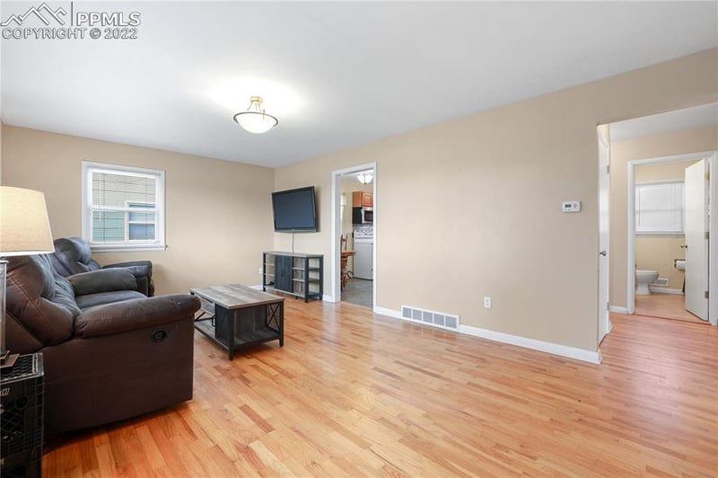 1220 Fountain Blvd, Colorado Springs, CO 80910