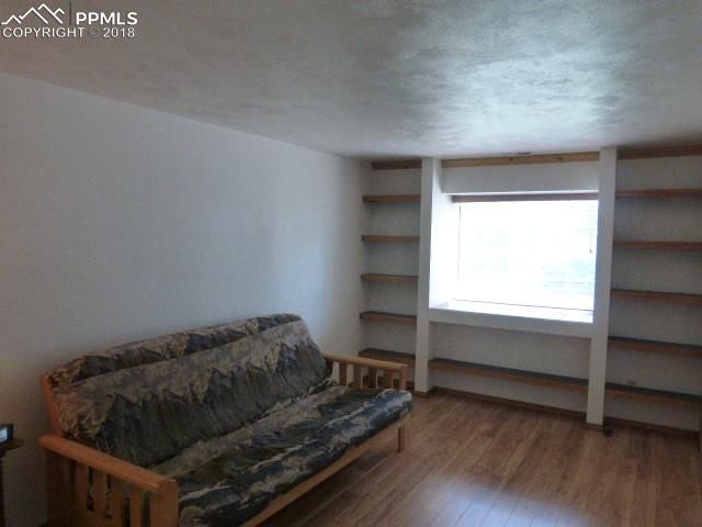 1220 Mcarthur Ave, Colorado Springs, CO 80909