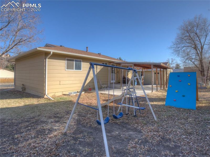 1222 N 25th St, Colorado Springs, CO 80904