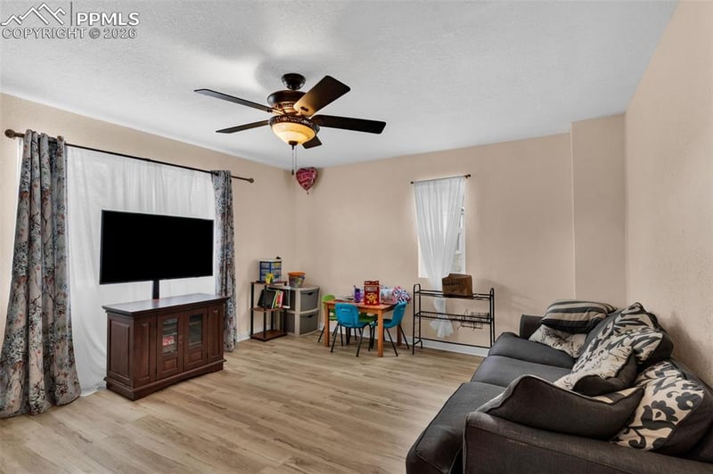 1222 Eilers Ave, Pueblo, CO 81006