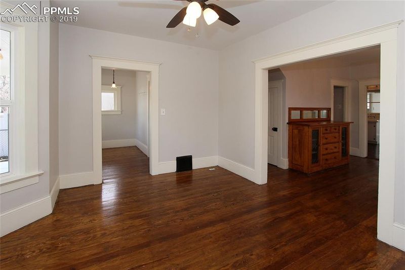 1223 E Boulder St, Colorado Springs, CO 80909