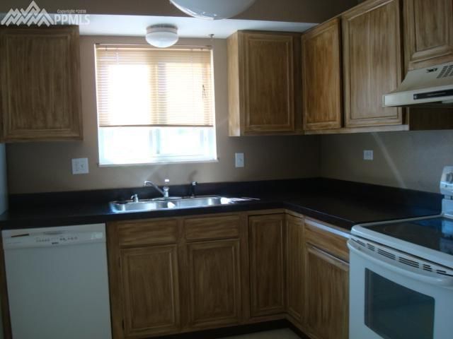1223 Windmill Ave, Colorado Springs, CO 80907