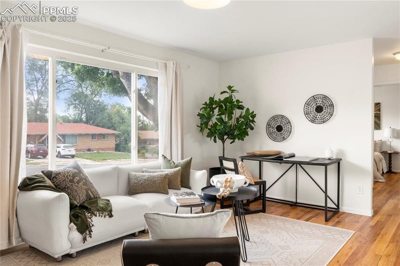 1226 Holmes Dr, Colorado Springs, CO 80909