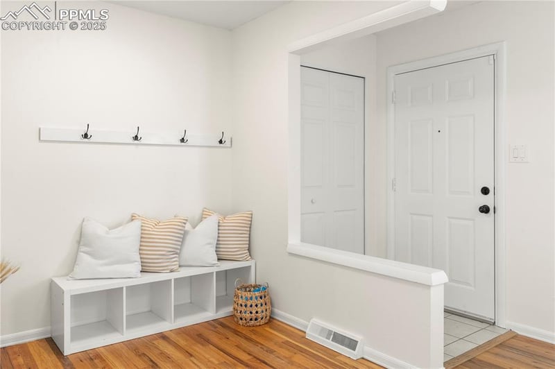 1226 Holmes Dr, Colorado Springs, CO 80909