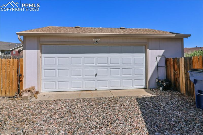 1227 Silverqueen Rd, Pueblo, CO 81008