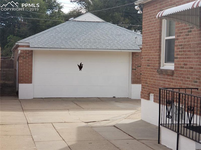 1228 Brown Ave, Pueblo, CO 81004