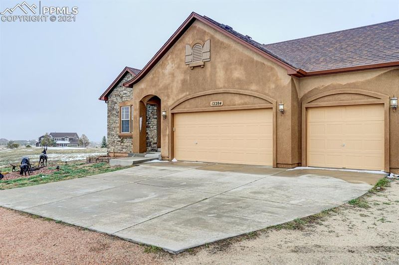 12284 Antlers Ridge Dr, Peyton, CO 80831