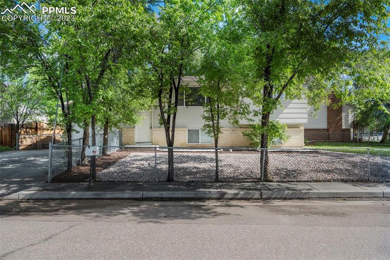 123 Cherry Cir, Fountain, CO 80817