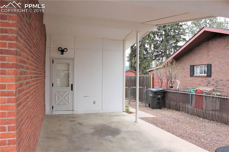 123 Cornell St, Colorado Springs, CO 80911