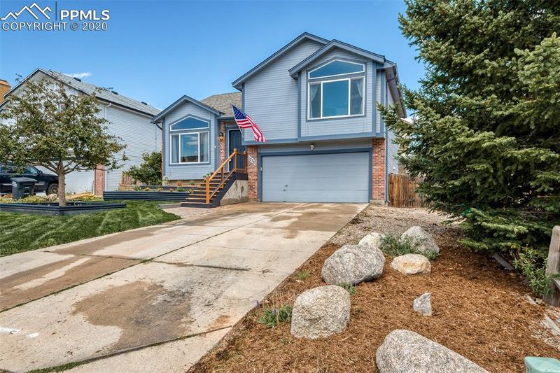 1232 Piros Dr, Colorado Springs, CO 80922