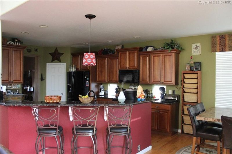 12326 Crystal Downs Rd, Falcon, CO 80831