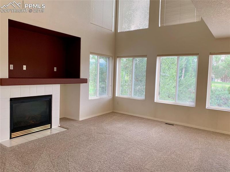 1235 Mount Estes Dr, Colorado Springs, CO 80921
