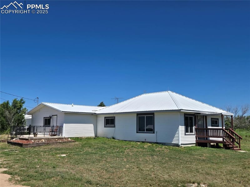 12350 N Holtwood Rd, Simla, CO 80835