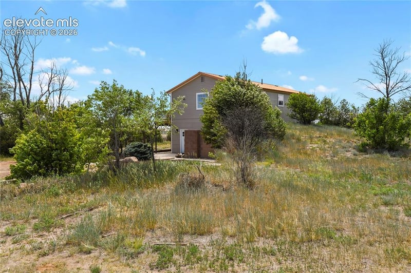 12350 Range View Dr, Calhan, CO 80808